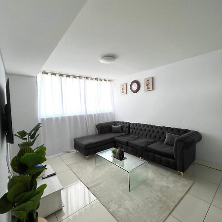 Cosy Apartment In The Heat Of The City Windhoek Kültér fotó
